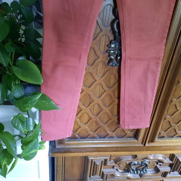 Old Navy Rockstar Midrise Skinny Jeans - Size 6 - Picture 4 of 16